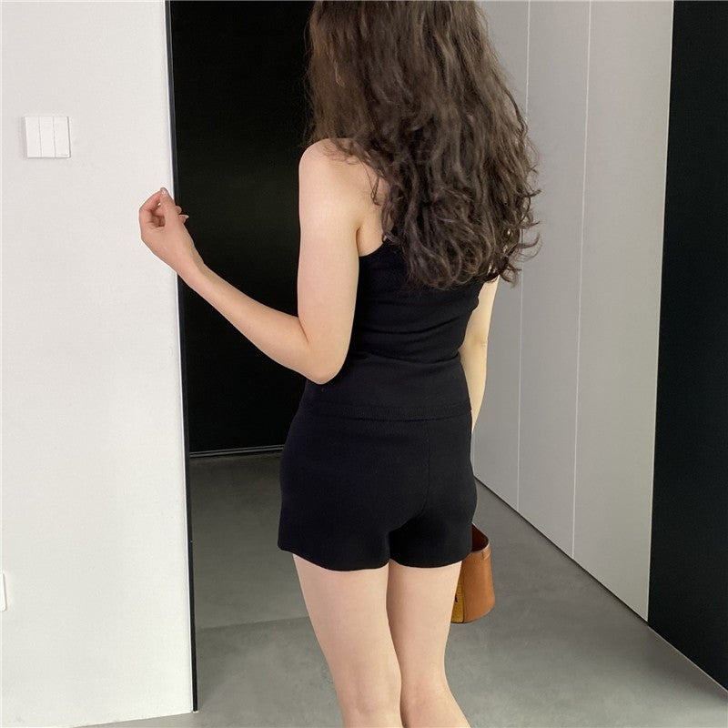 10829586