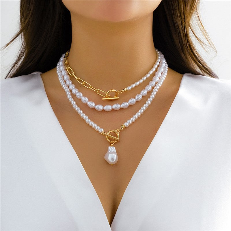 10833002