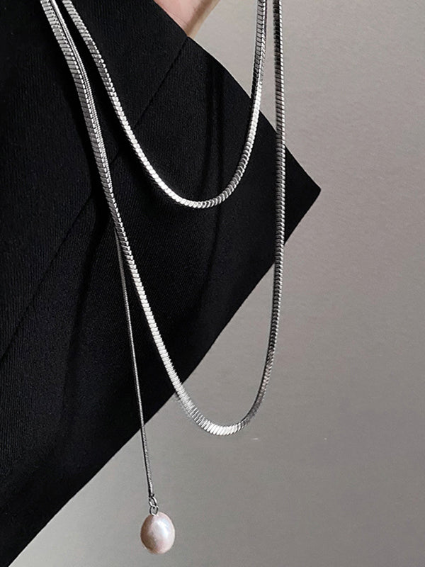 1045629