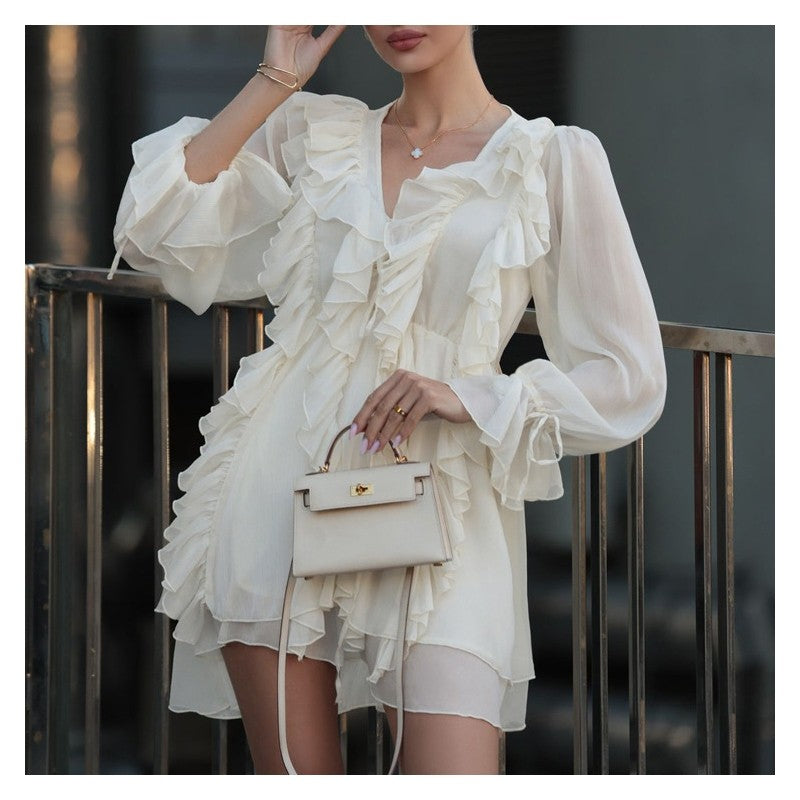 10852870