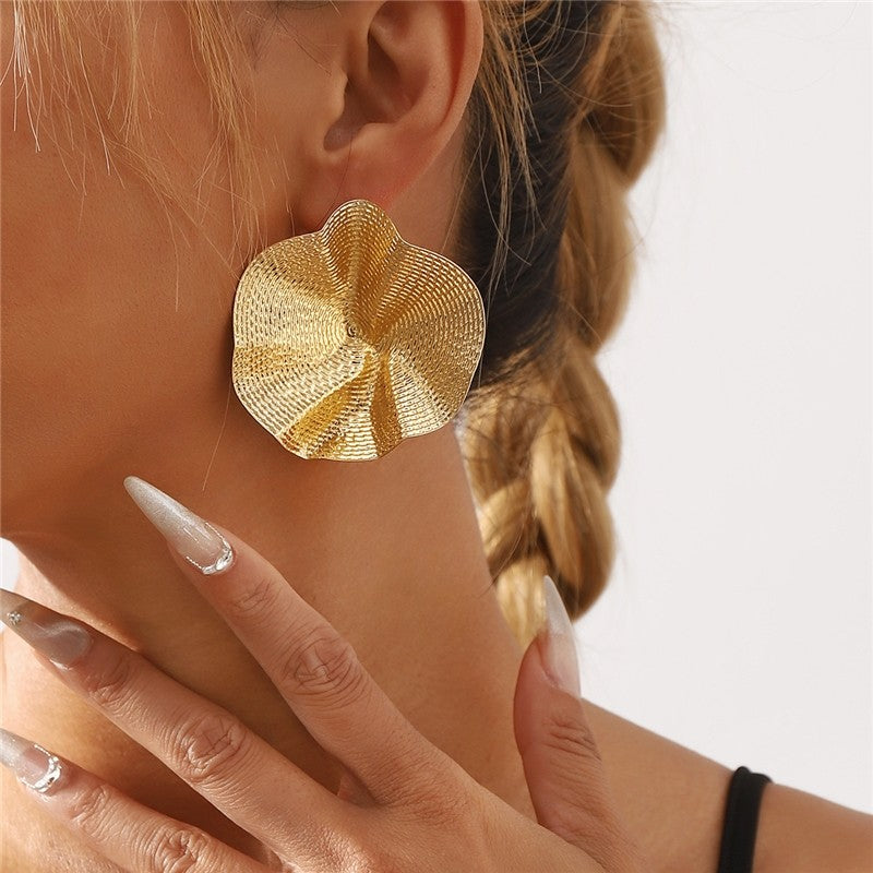 11010617