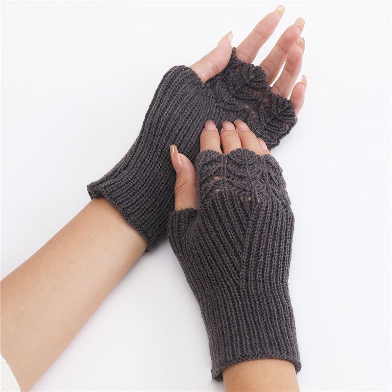 10776618